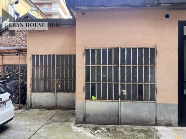 negozio in vendita a Torino in zona San Salvario