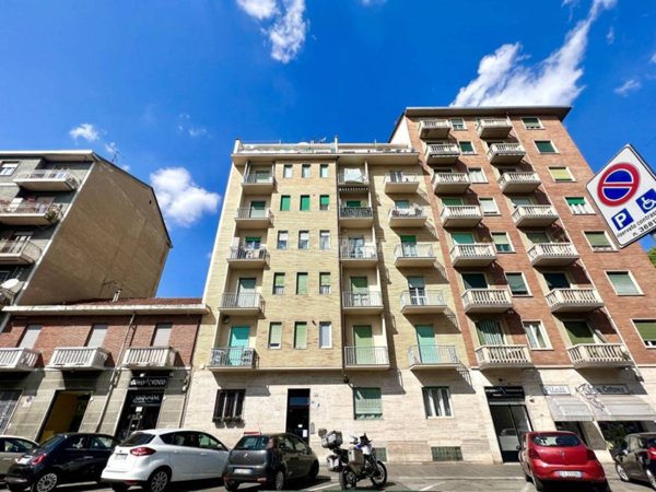 appartamento in vendita a Torino in zona Vallette