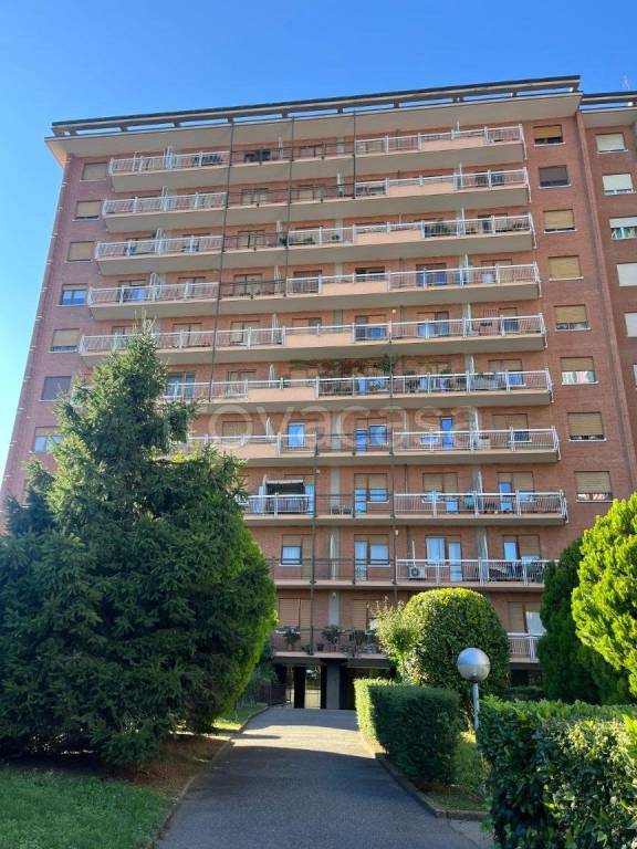 appartamento in vendita a Torino in zona Lucento