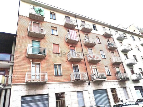 appartamento in vendita a Torino in zona Parella