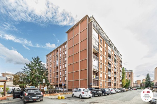 appartamento in vendita a Torino in zona Mirafiori Sud