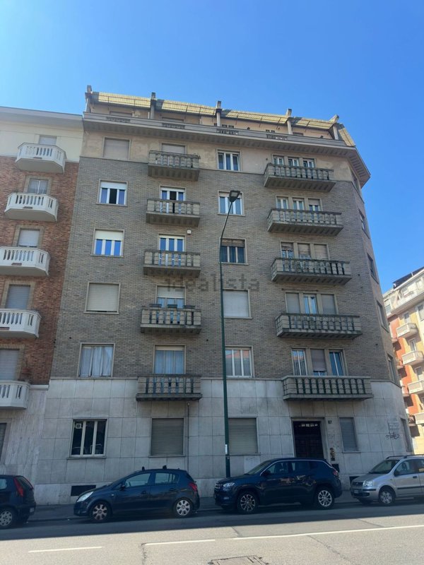 appartamento in vendita a Torino in zona Campidoglio