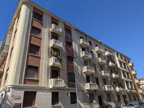 appartamento in vendita a Torino in zona Parella