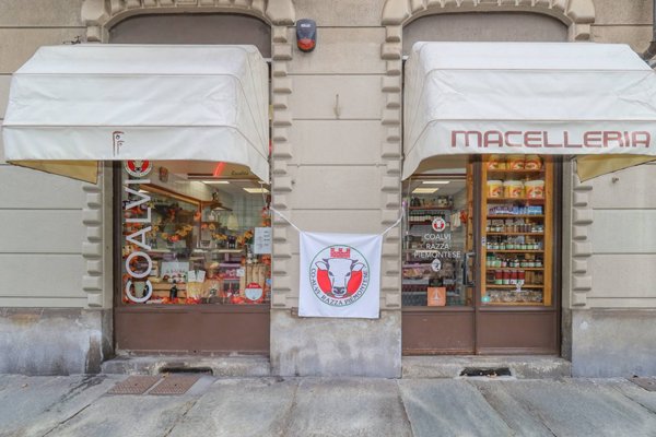 appartamento in vendita a Torino in zona San Salvario