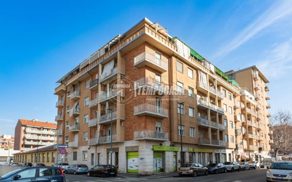 appartamento in vendita a Torino in zona Parella