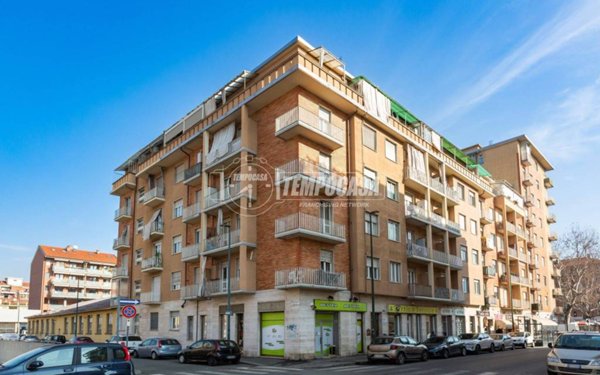 appartamento in vendita a Torino in zona Parella