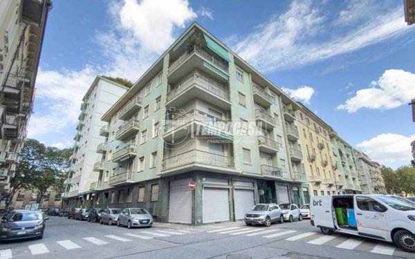 appartamento in vendita a Torino in zona Crocetta