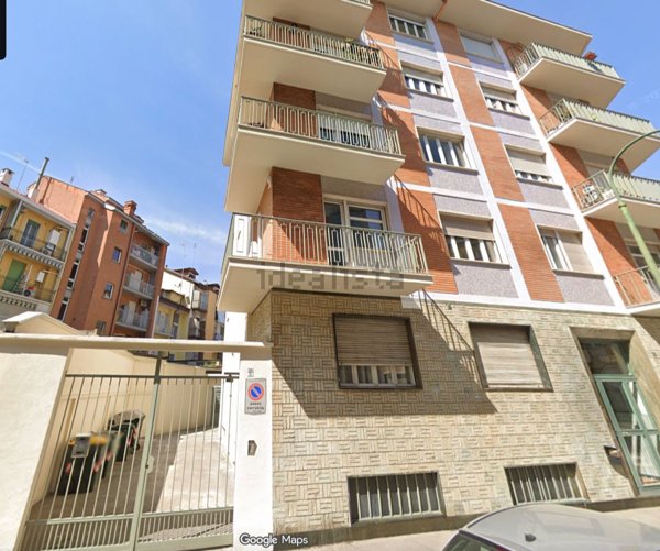 casa semindipendente in vendita a Torino in zona Cenisia