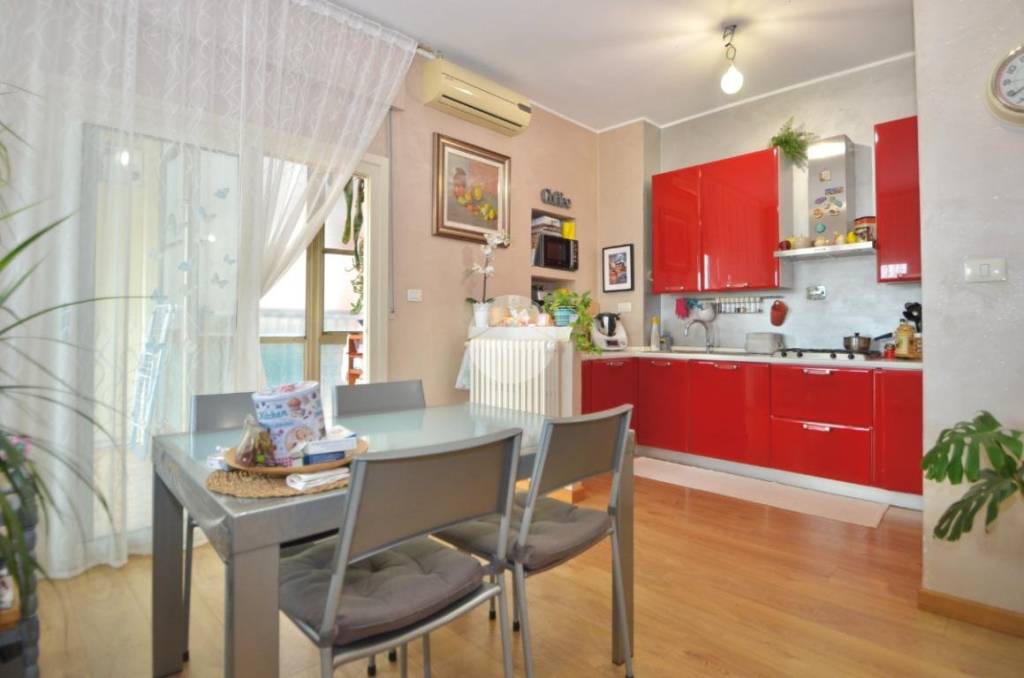 appartamento in vendita a Torino in zona Vallette