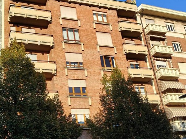appartamento in vendita a Torino in zona Crocetta