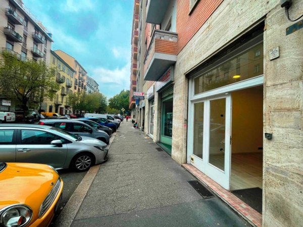 negozio in vendita a Torino in zona Crocetta