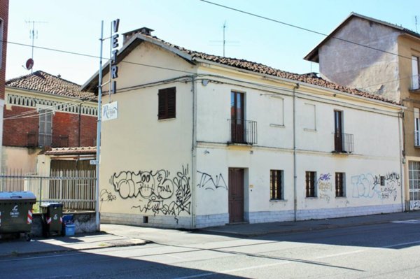 casa indipendente in vendita a Torino in zona Lingotto