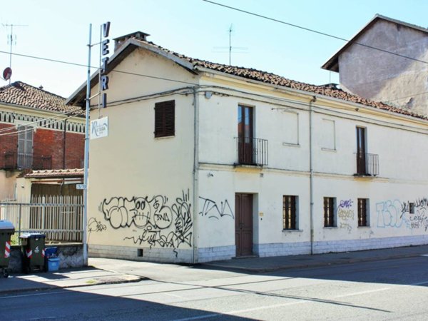 casa indipendente in vendita a Torino in zona Lingotto