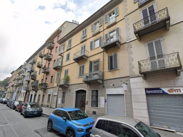appartamento in vendita a Torino in zona Borgo San Paolo
