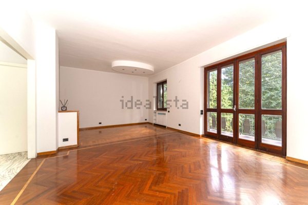 appartamento in vendita a Torino in zona Borgo Po