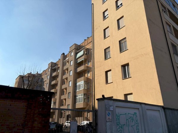 appartamento in vendita a Torino in zona Santa Rita