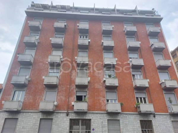 appartamento in vendita a Torino in zona Parella