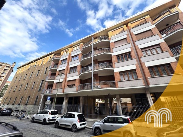 appartamento in vendita a Torino in zona Cenisia