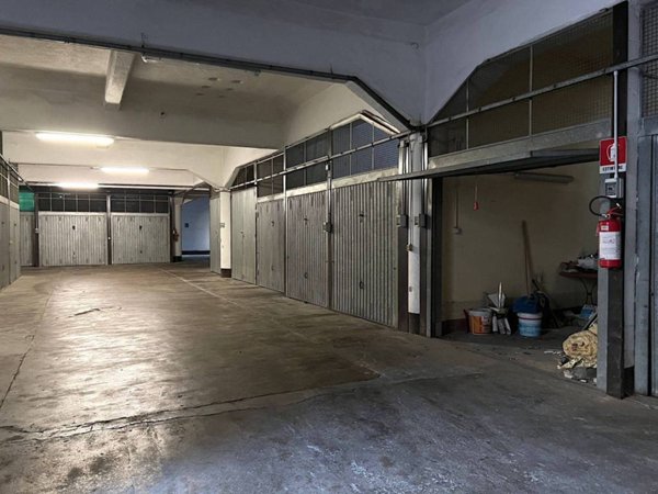 casa indipendente in vendita a Torino in zona Rosa