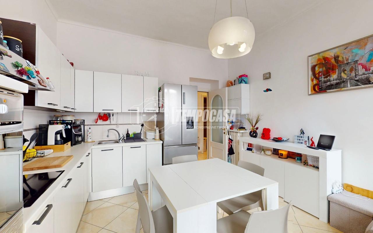 appartamento in vendita a Torino in zona Santa Rita
