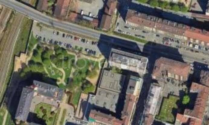 locale di sgombero in vendita a Torino