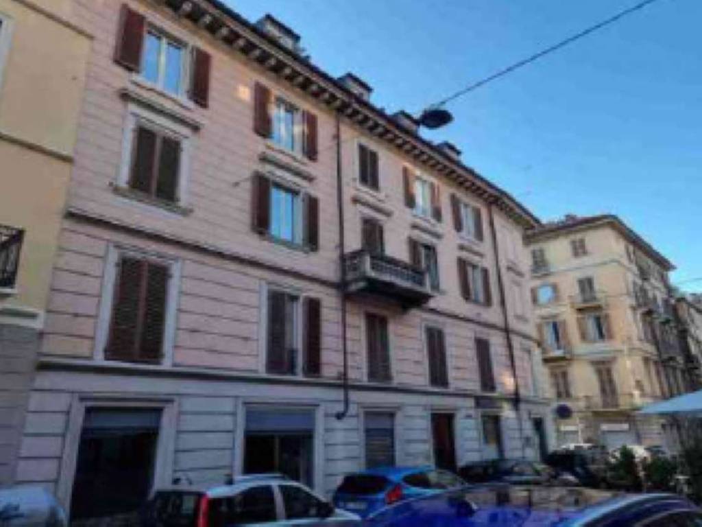 ufficio in vendita a Torino in zona San Donato