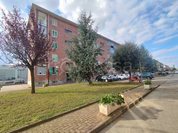 appartamento in vendita a Torino in zona Millefonti