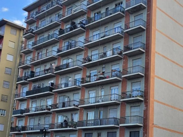 appartamento in vendita a Torino in zona Regio Parco