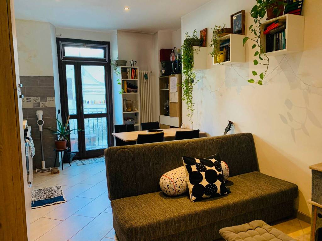 appartamento in vendita a Torino in zona Cenisia