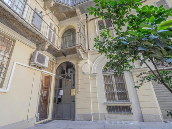 appartamento in vendita a Torino in zona Centro Storico