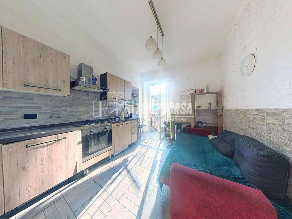 appartamento in vendita a Torino in zona Borgata Vittoria