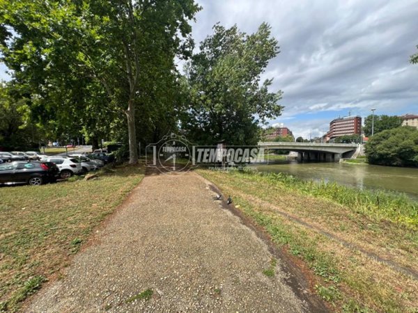 appartamento in vendita a Torino in zona Madonna del Pilone