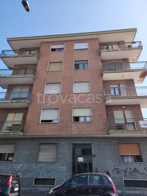 appartamento in vendita a Torino in zona Mirafiori Sud