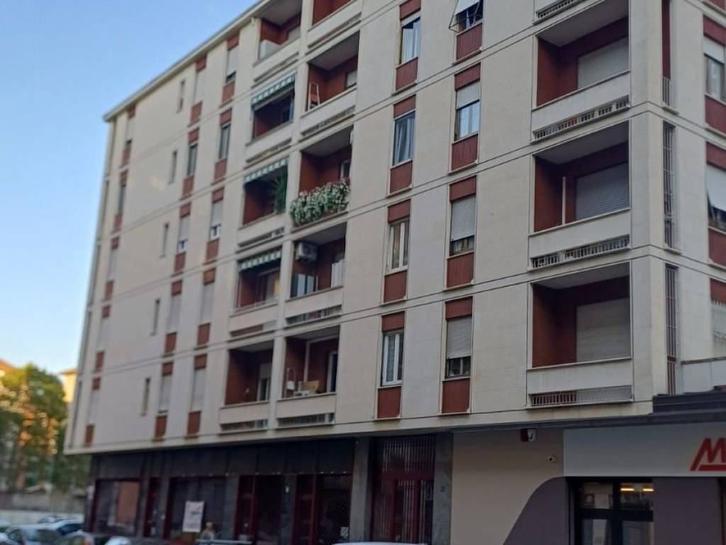 appartamento in vendita a Torino in zona Santa Rita