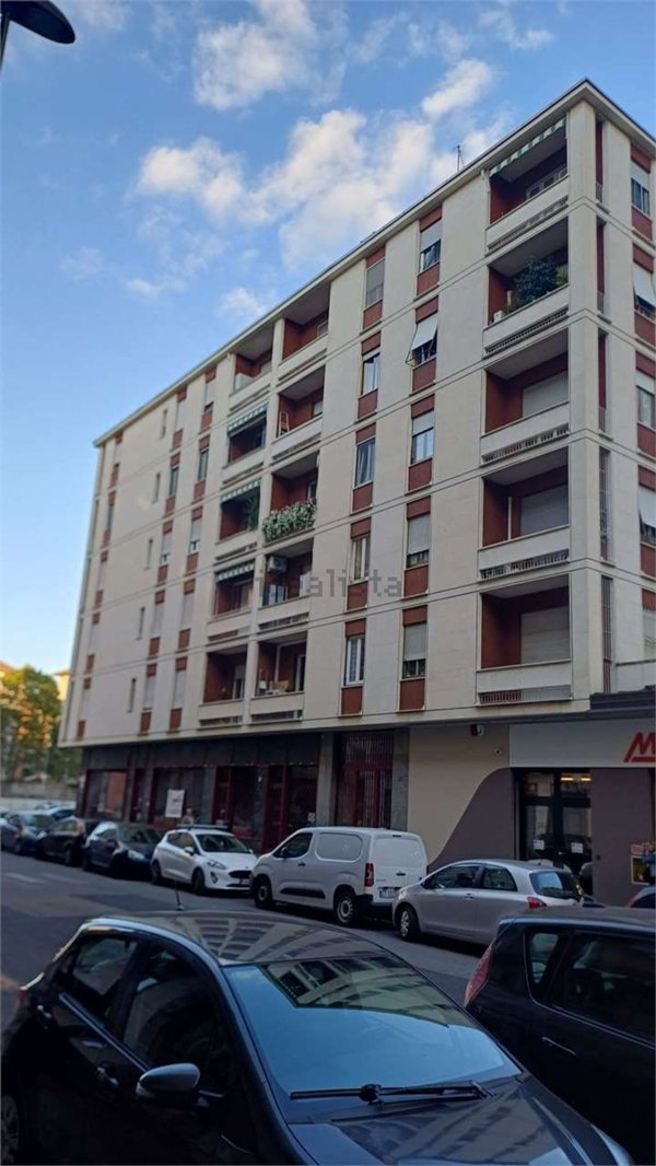 appartamento in vendita a Torino in zona Lingotto