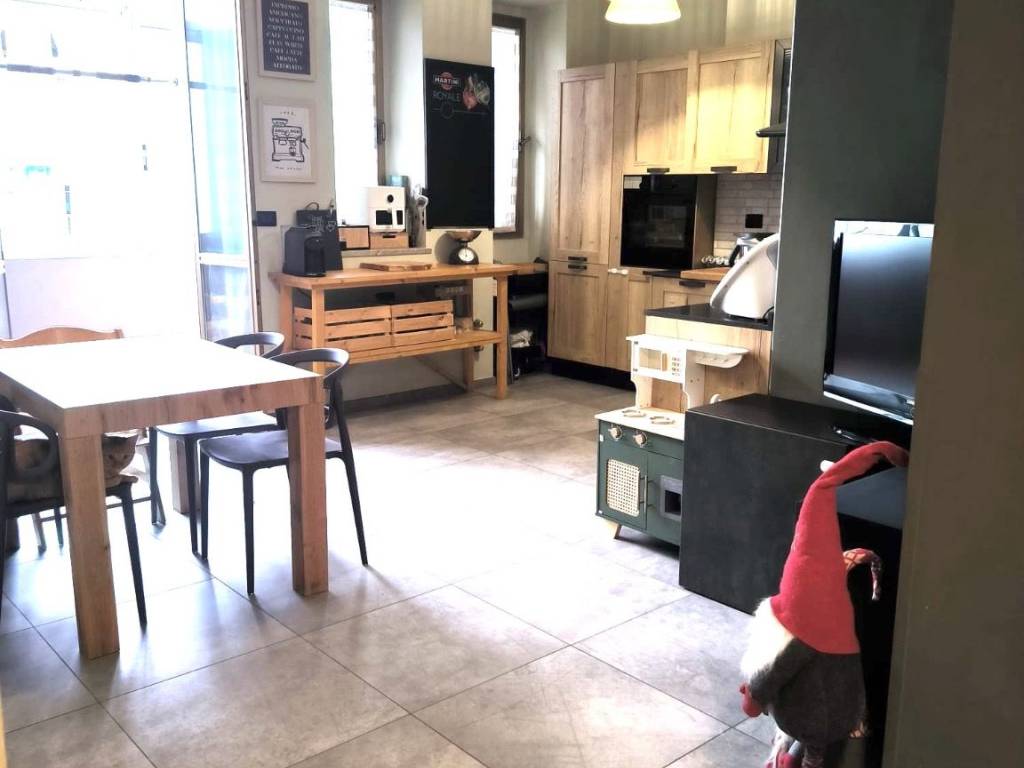 appartamento in vendita a Torino in zona Parella
