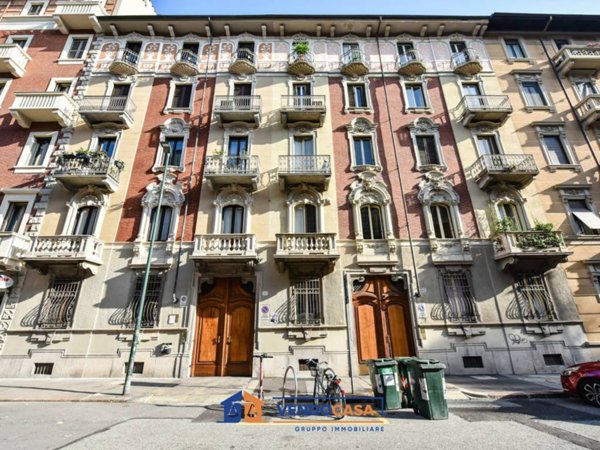 appartamento in vendita a Torino in zona Crocetta