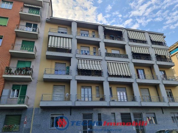 appartamento in vendita a Torino in zona Lucento