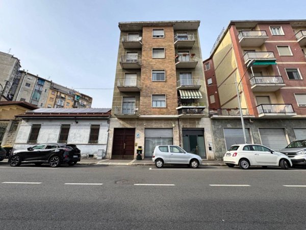 appartamento in vendita a Torino in zona Lucento