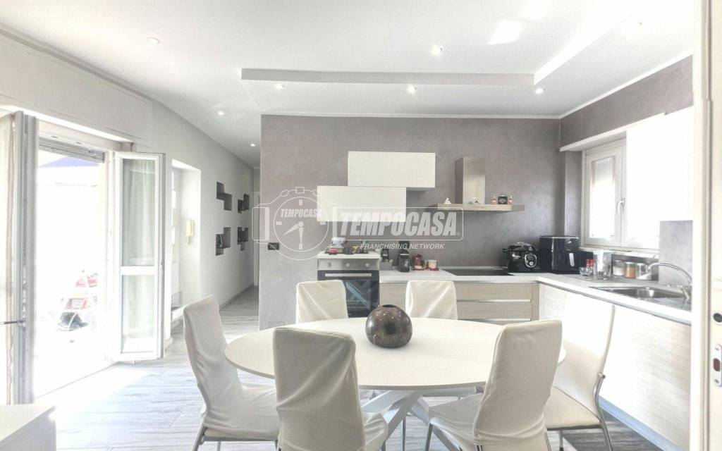 appartamento in vendita a Torino in zona Parella