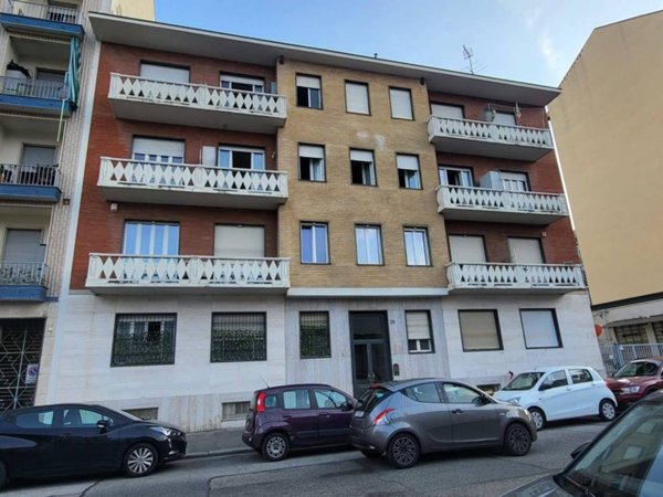 appartamento in vendita a Torino in zona Millefonti