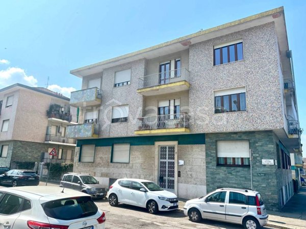 locale commerciale in vendita a Torino in zona Sassi