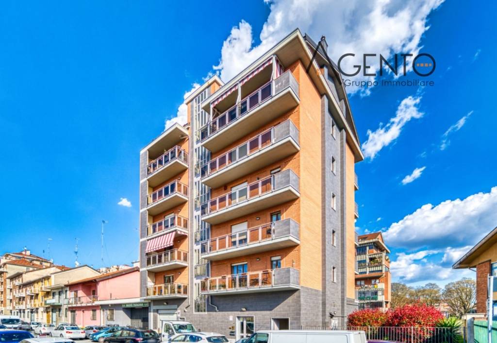 appartamento in vendita a Torino in zona Parella