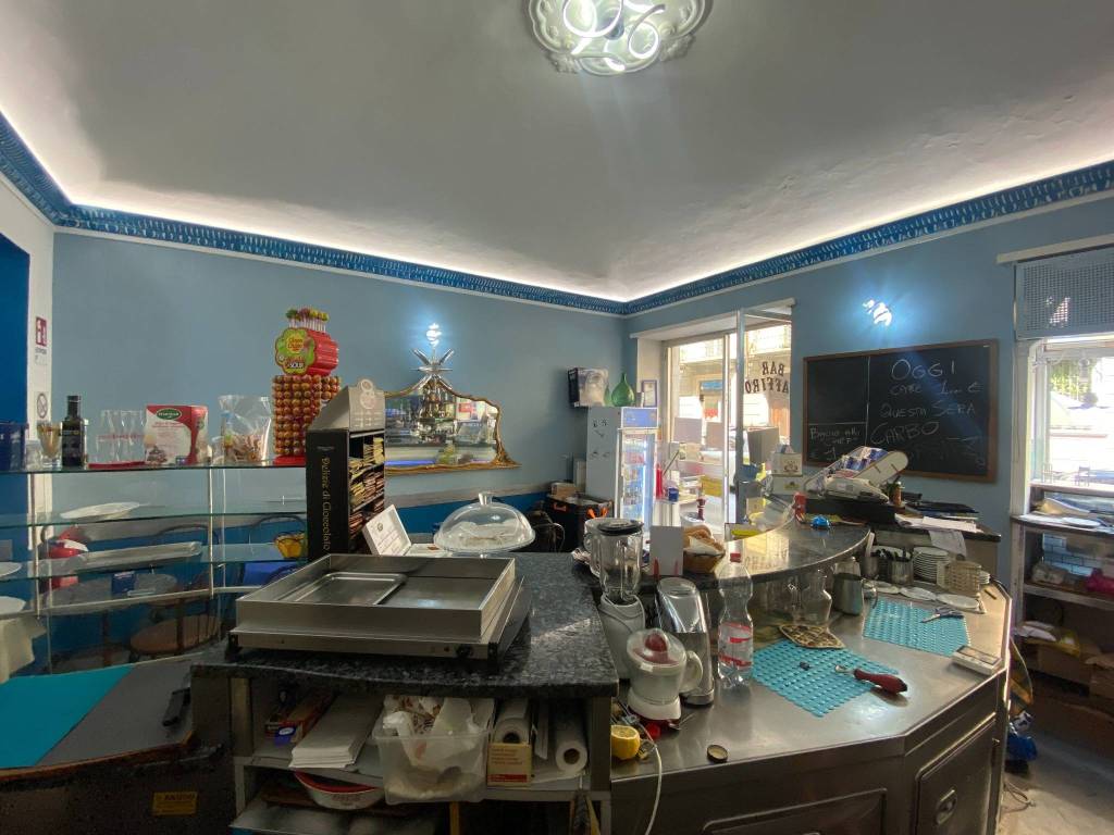 negozio in vendita a Torino in zona Crocetta