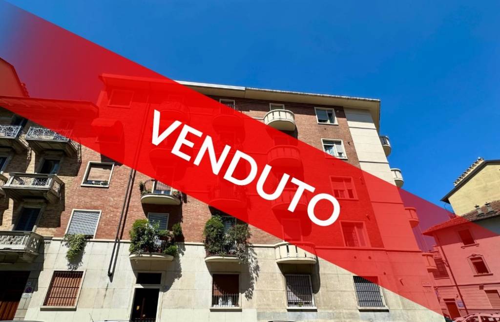 appartamento in vendita a Torino in zona Cenisia