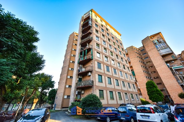 appartamento in vendita a Torino in zona Lingotto