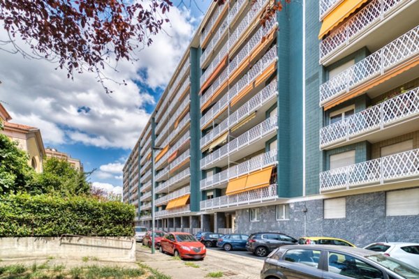 appartamento in vendita a Torino in zona Parella