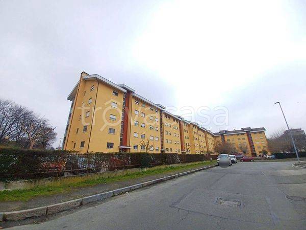 appartamento in vendita a Torino in zona Barca