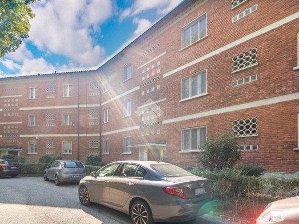 appartamento in vendita a Torino in zona Falchera