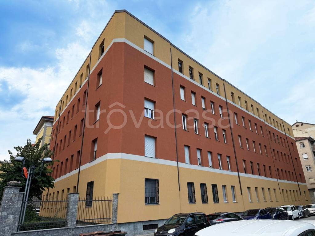 appartamento in vendita a Torino in zona Cenisia